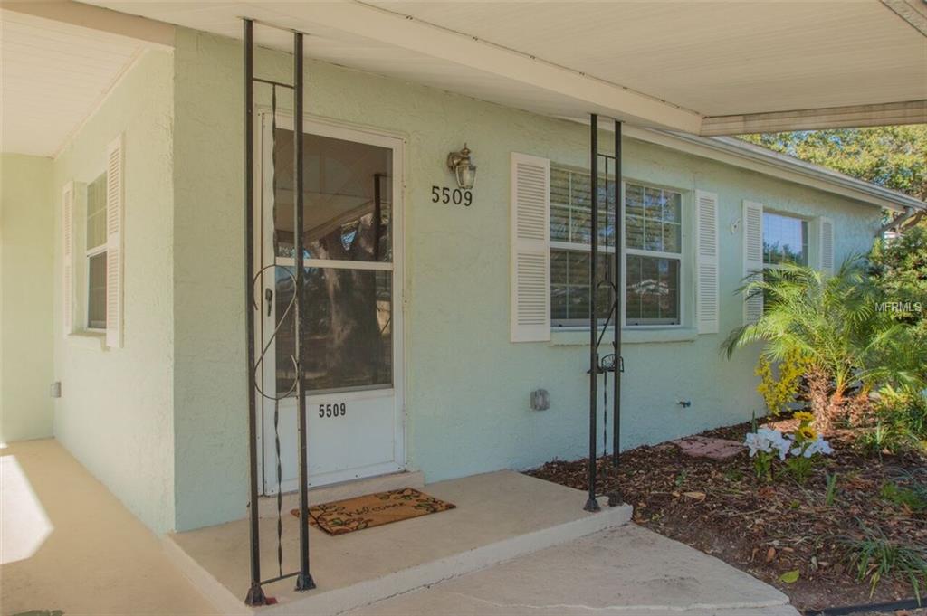 5509 S LOIS AVENUE, TAMPA, Florida 33611, 3 Bedrooms Bedrooms, 7 Rooms Rooms,1 BathroomBathrooms,Residential,For sale,LOIS,T2926100