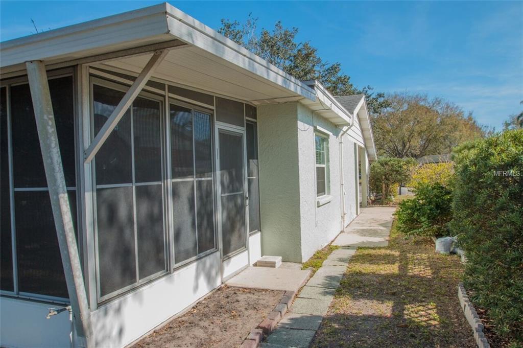 5509 S LOIS AVENUE, TAMPA, Florida 33611, 3 Bedrooms Bedrooms, 7 Rooms Rooms,1 BathroomBathrooms,Residential,For sale,LOIS,T2926100