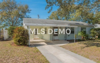 5509 S LOIS AVENUE, TAMPA, Florida 33611, 3 Bedrooms Bedrooms, 7 Rooms Rooms,1 BathroomBathrooms,Residential,For sale,LOIS,T2926100