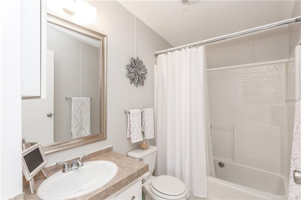 13749 VICTOR AVENUE, HUDSON, Florida 34667, 2 Bedrooms Bedrooms, 3 Rooms Rooms,2 BathroomsBathrooms,Residential,For sale,VICTOR,W7637663