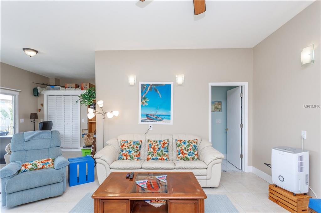 13749 VICTOR AVENUE, HUDSON, Florida 34667, 2 Bedrooms Bedrooms, 3 Rooms Rooms,2 BathroomsBathrooms,Residential,For sale,VICTOR,W7637663