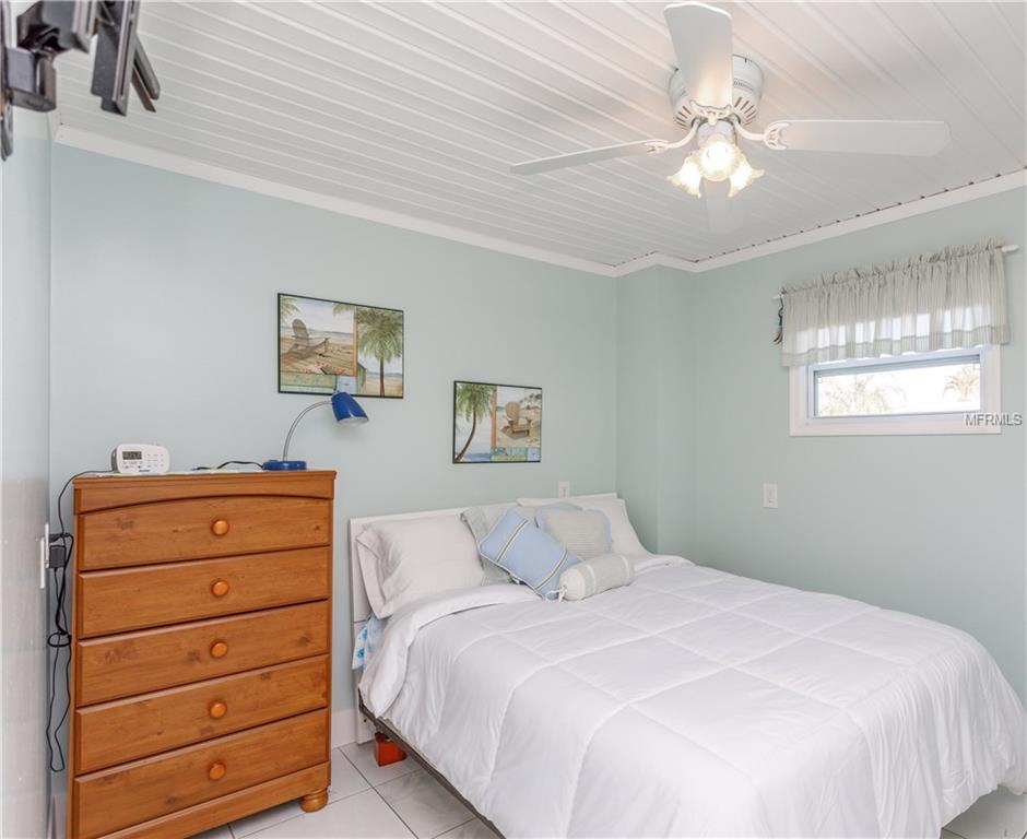 13749 VICTOR AVENUE, HUDSON, Florida 34667, 2 Bedrooms Bedrooms, 3 Rooms Rooms,2 BathroomsBathrooms,Residential,For sale,VICTOR,W7637663