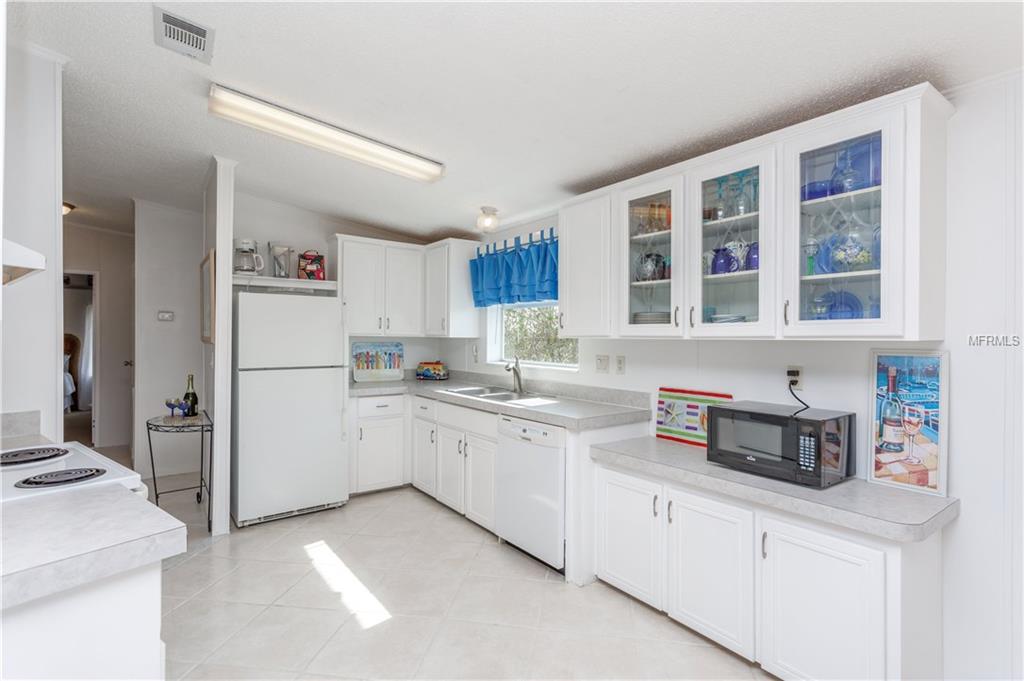 13749 VICTOR AVENUE, HUDSON, Florida 34667, 2 Bedrooms Bedrooms, 3 Rooms Rooms,2 BathroomsBathrooms,Residential,For sale,VICTOR,W7637663