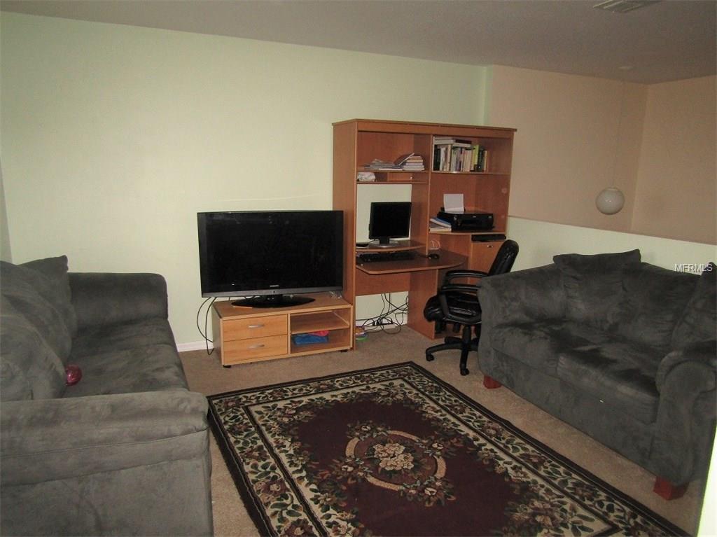 509 RONSHELLE AVENUE, HAINES CITY, Florida 33844, 4 Bedrooms Bedrooms, 10 Rooms Rooms,2 BathroomsBathrooms,Residential,For sale,RONSHELLE,P4719007