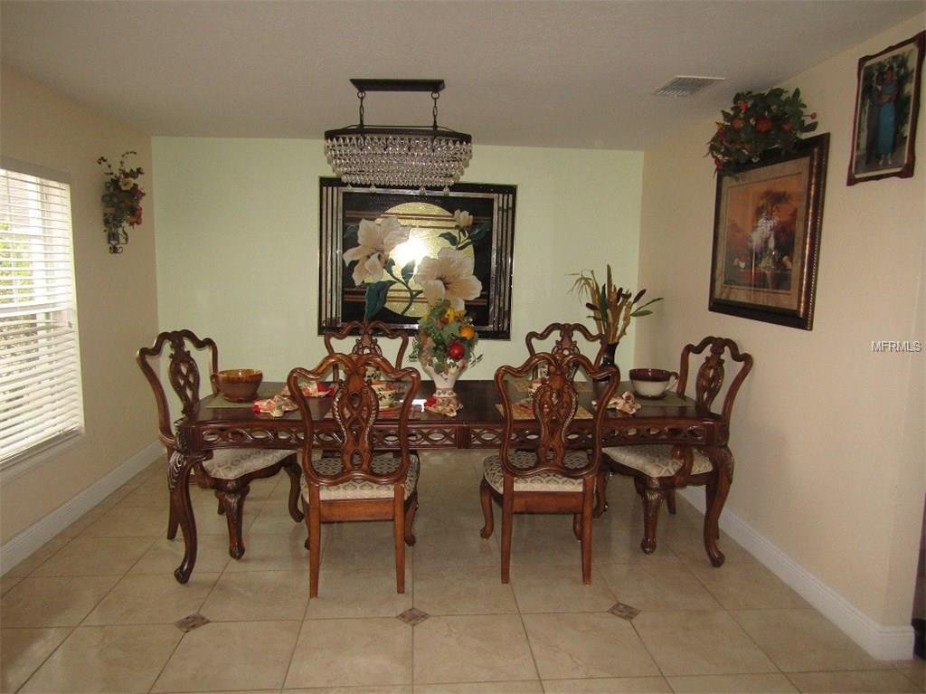 509 RONSHELLE AVENUE, HAINES CITY, Florida 33844, 4 Bedrooms Bedrooms, 10 Rooms Rooms,2 BathroomsBathrooms,Residential,For sale,RONSHELLE,P4719007