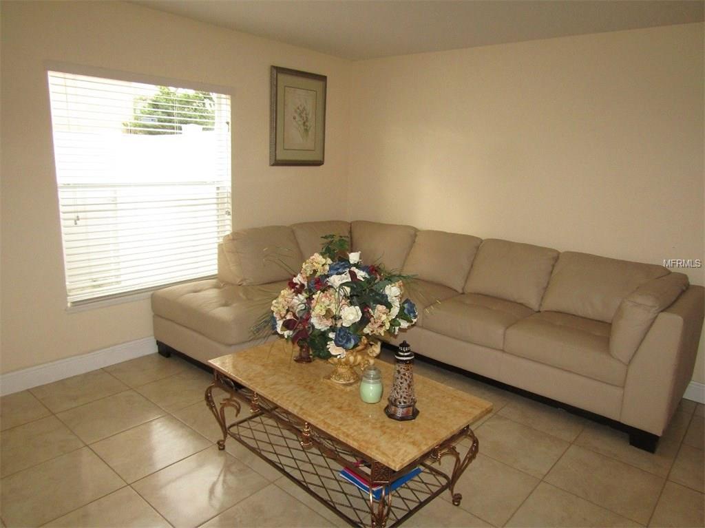 509 RONSHELLE AVENUE, HAINES CITY, Florida 33844, 4 Bedrooms Bedrooms, 10 Rooms Rooms,2 BathroomsBathrooms,Residential,For sale,RONSHELLE,P4719007