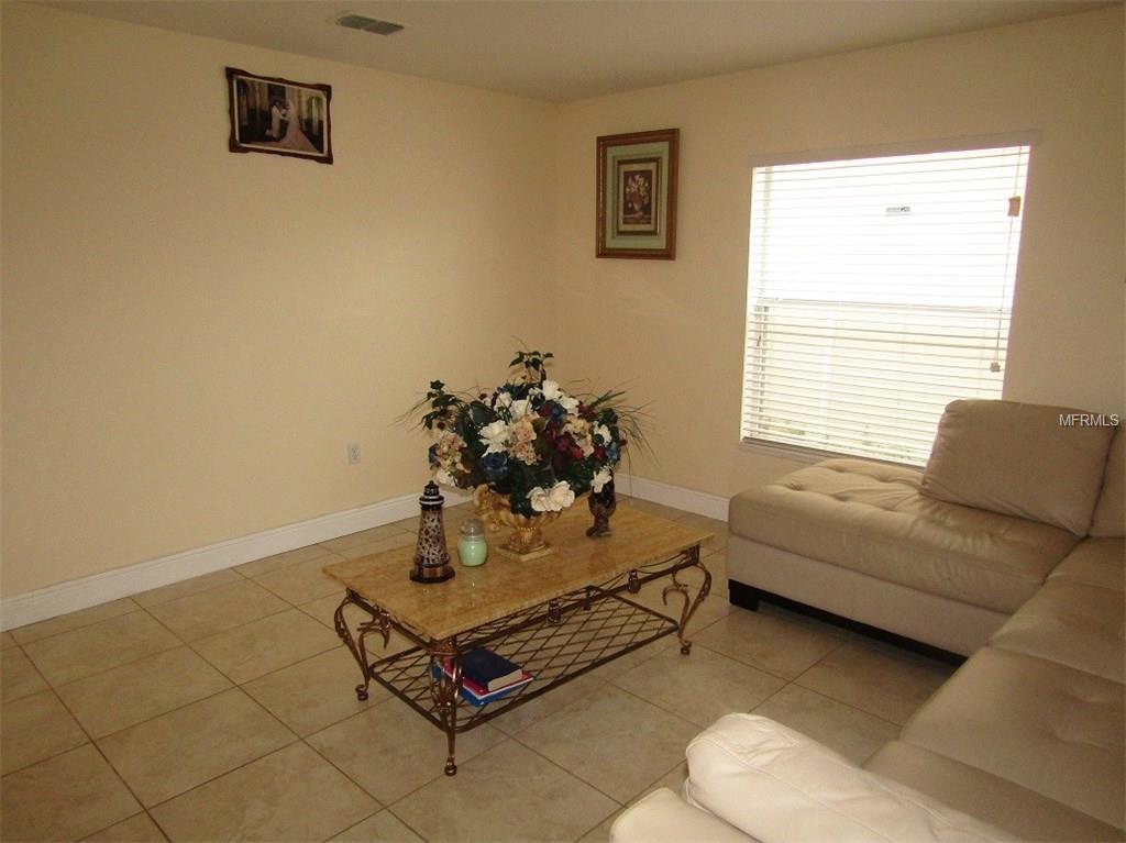 509 RONSHELLE AVENUE, HAINES CITY, Florida 33844, 4 Bedrooms Bedrooms, 10 Rooms Rooms,2 BathroomsBathrooms,Residential,For sale,RONSHELLE,P4719007