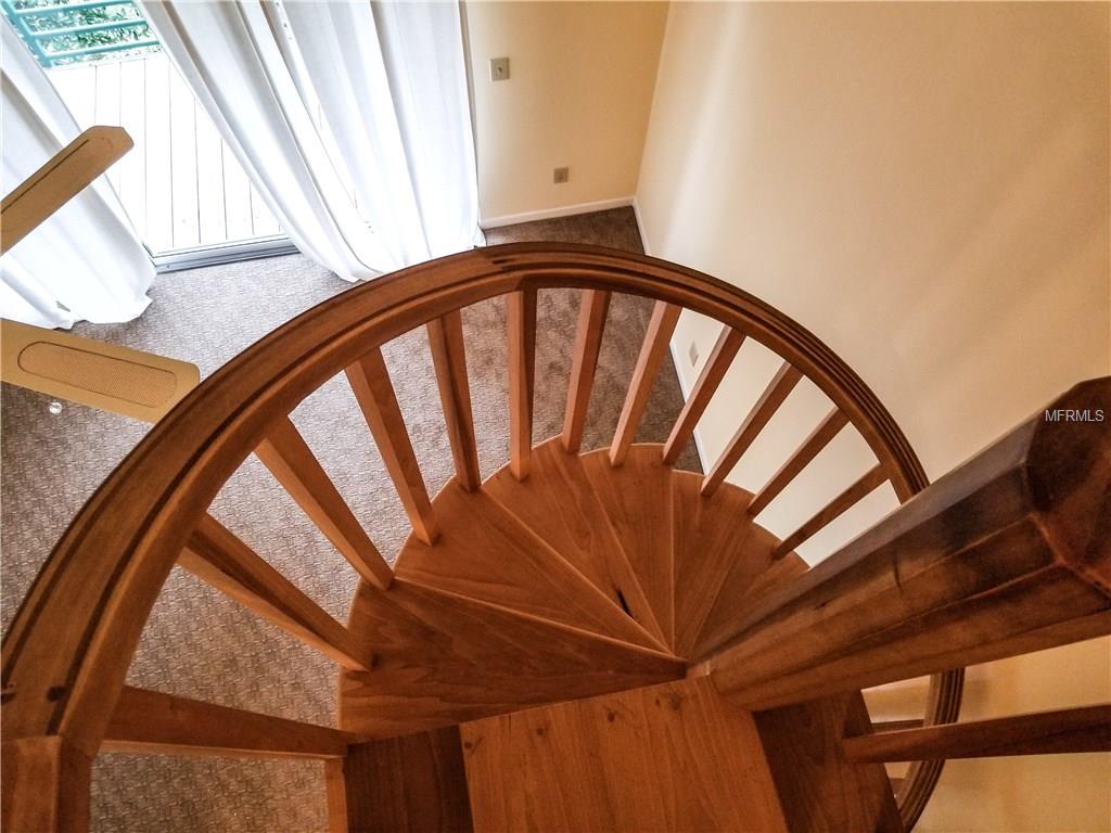 320 ISLAND WAY, CLEARWATER BEACH, Florida 33767, 3 Bedrooms Bedrooms, 6 Rooms Rooms,3 BathroomsBathrooms,Residential,For sale,ISLAND,T2928191