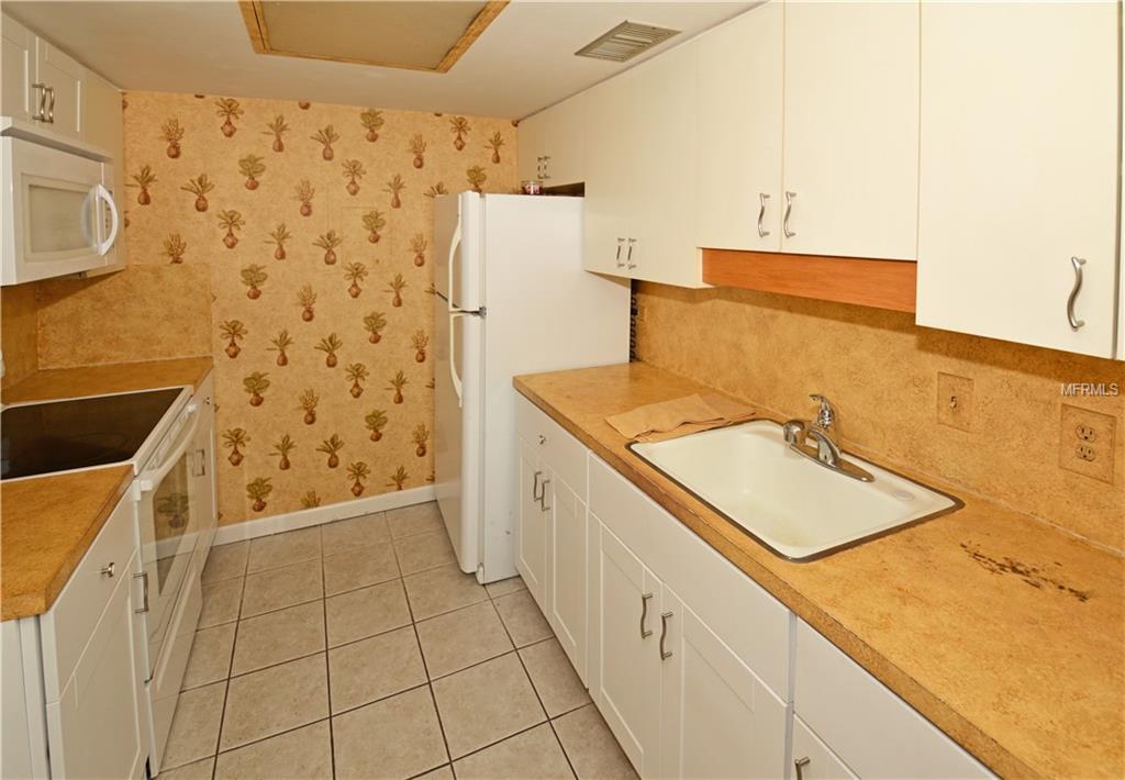 509 PLAZA SEVILLE COURT, TREASURE ISLAND, Florida 33706, 2 Bedrooms Bedrooms, 6 Rooms Rooms,1 BathroomBathrooms,Residential,For sale,PLAZA SEVILLE,U7847605