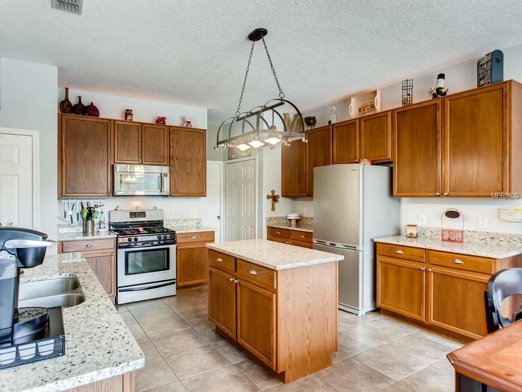 1446 ANNA CATHERINE DRIVE, ORLANDO, Florida 32828, 4 Bedrooms Bedrooms, 11 Rooms Rooms,3 BathroomsBathrooms,Residential,For sale,ANNA CATHERINE,O5529919