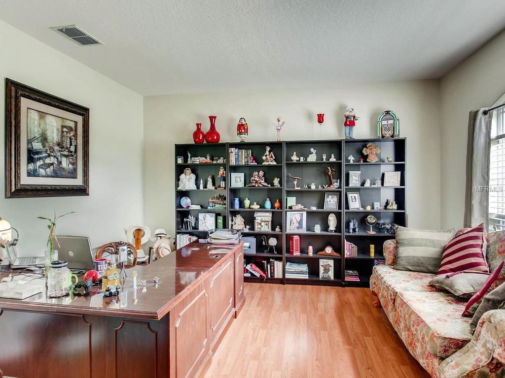 1446 ANNA CATHERINE DRIVE, ORLANDO, Florida 32828, 4 Bedrooms Bedrooms, 11 Rooms Rooms,3 BathroomsBathrooms,Residential,For sale,ANNA CATHERINE,O5529919