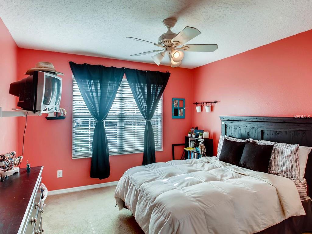 1446 ANNA CATHERINE DRIVE, ORLANDO, Florida 32828, 4 Bedrooms Bedrooms, 11 Rooms Rooms,3 BathroomsBathrooms,Residential,For sale,ANNA CATHERINE,O5529919