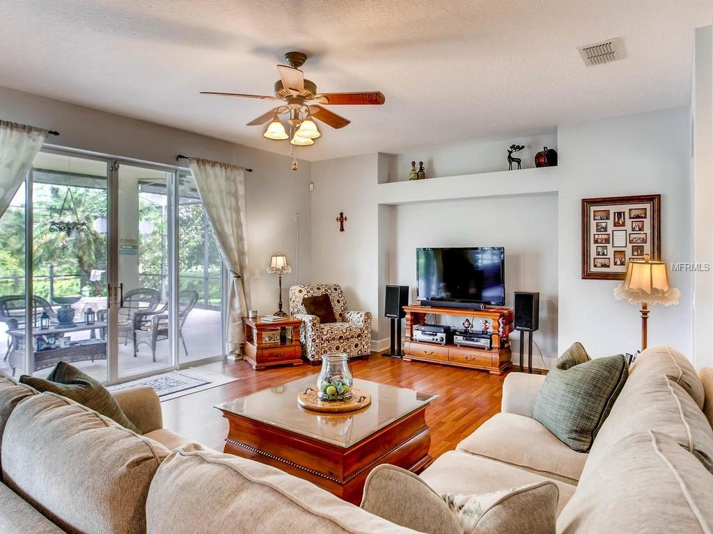 1446 ANNA CATHERINE DRIVE, ORLANDO, Florida 32828, 4 Bedrooms Bedrooms, 11 Rooms Rooms,3 BathroomsBathrooms,Residential,For sale,ANNA CATHERINE,O5529919