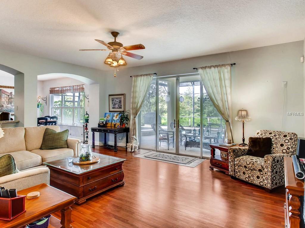 1446 ANNA CATHERINE DRIVE, ORLANDO, Florida 32828, 4 Bedrooms Bedrooms, 11 Rooms Rooms,3 BathroomsBathrooms,Residential,For sale,ANNA CATHERINE,O5529919