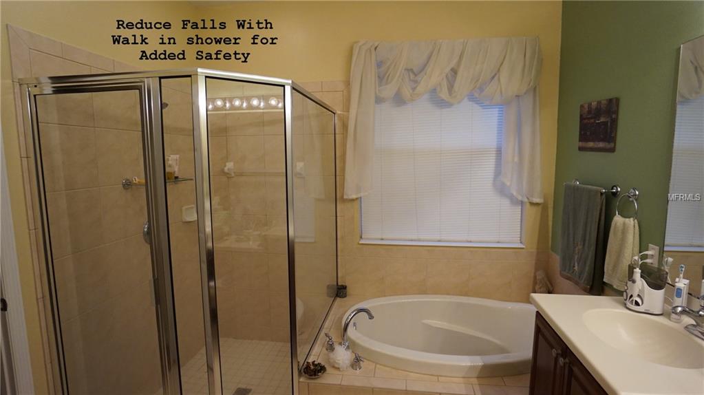 26701 AUGUSTA SPRINGS CIRCLE, LEESBURG, Florida 34748, 2 Bedrooms Bedrooms, 7 Rooms Rooms,2 BathroomsBathrooms,Residential,For sale,AUGUSTA SPRINGS,O5537357