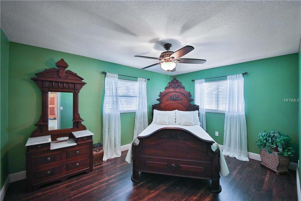 1385 VERMOUTH LANE, PUNTA GORDA, Florida 33983, 3 Bedrooms Bedrooms, 13 Rooms Rooms,2 BathroomsBathrooms,Residential,For sale,VERMOUTH,C7245140