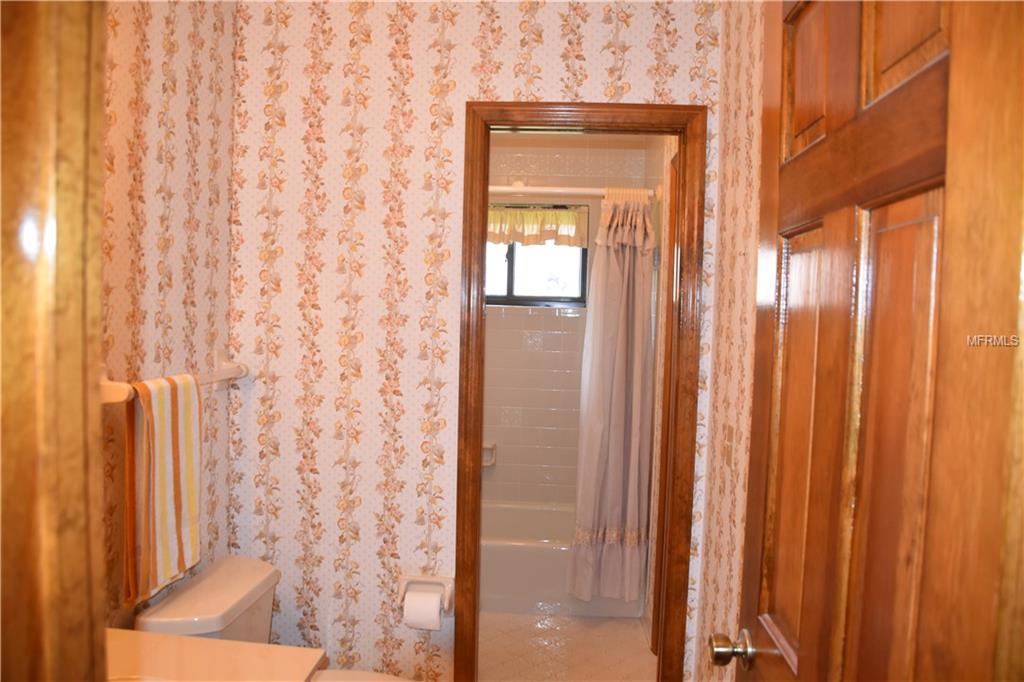 156 POINT O WOODS DRIVE, DAYTONA BEACH, Florida 32114, 4 Bedrooms Bedrooms, 9 Rooms Rooms,3 BathroomsBathrooms,Residential,For sale,POINT O WOODS,O5547860