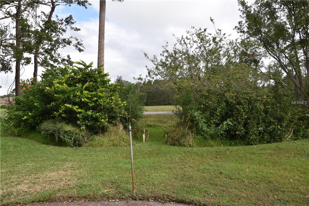 156 POINT O WOODS DRIVE, DAYTONA BEACH, Florida 32114, 4 Bedrooms Bedrooms, 9 Rooms Rooms,3 BathroomsBathrooms,Residential,For sale,POINT O WOODS,O5547860