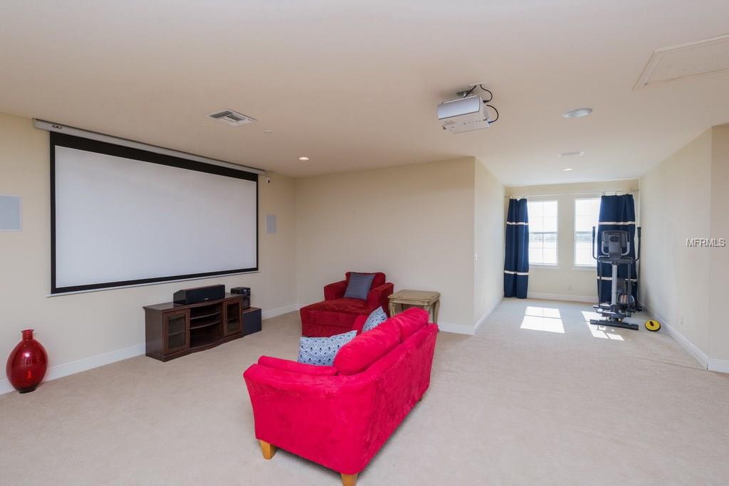 614 SHAMAN COURT, WINTER HAVEN, Florida 33880, 4 Bedrooms Bedrooms, 12 Rooms Rooms,3 BathroomsBathrooms,Residential,For sale,SHAMAN,P4718178