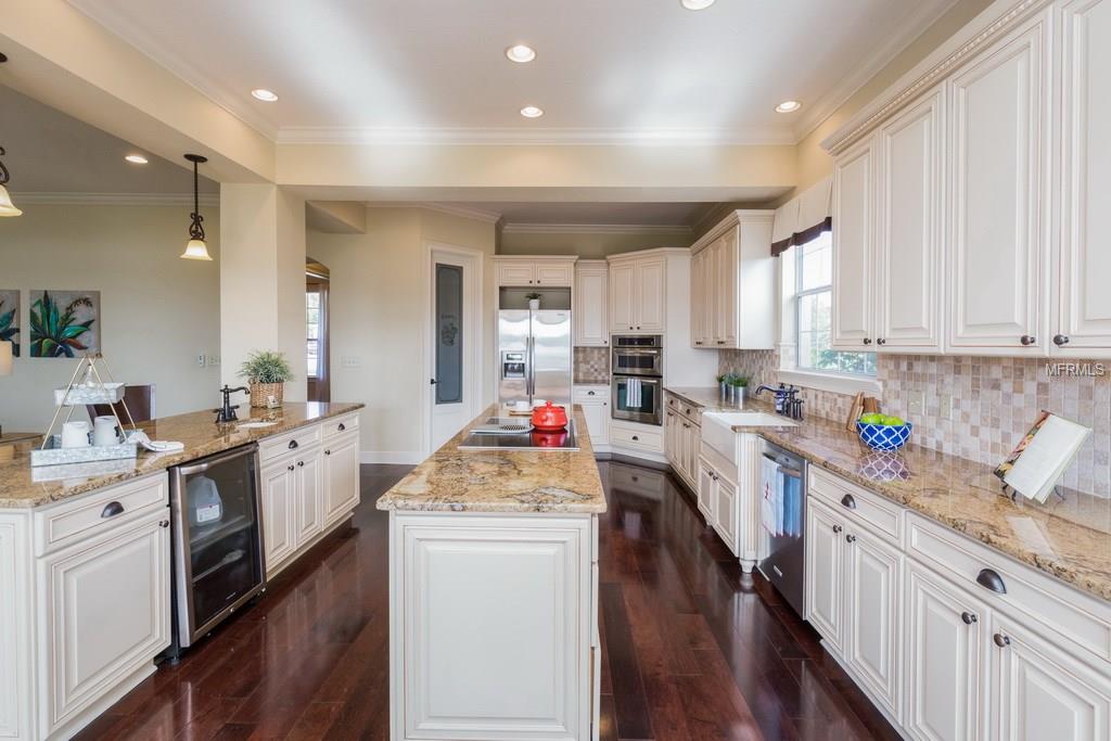 614 SHAMAN COURT, WINTER HAVEN, Florida 33880, 4 Bedrooms Bedrooms, 12 Rooms Rooms,3 BathroomsBathrooms,Residential,For sale,SHAMAN,P4718178