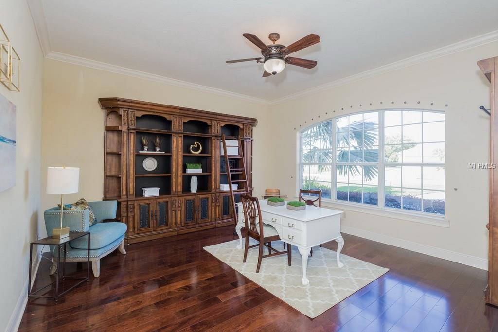 614 SHAMAN COURT, WINTER HAVEN, Florida 33880, 4 Bedrooms Bedrooms, 12 Rooms Rooms,3 BathroomsBathrooms,Residential,For sale,SHAMAN,P4718178