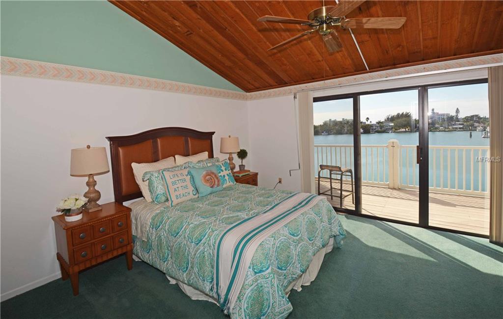 12242 2ND STREET E, TREASURE ISLAND, Florida 33706, 3 Bedrooms Bedrooms, 5 Rooms Rooms,2 BathroomsBathrooms,Residential,For sale,2ND,U7843960