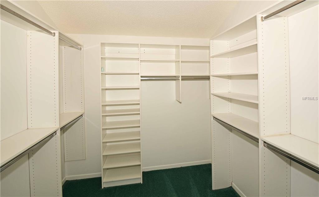 12242 2ND STREET E, TREASURE ISLAND, Florida 33706, 3 Bedrooms Bedrooms, 5 Rooms Rooms,2 BathroomsBathrooms,Residential,For sale,2ND,U7843960