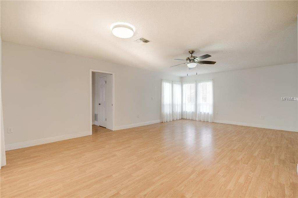 4620 DEWEY DRIVE, NEW PORT RICHEY, Florida 34652, 2 Bedrooms Bedrooms, 6 Rooms Rooms,2 BathroomsBathrooms,Residential,For sale,DEWEY,W7637340