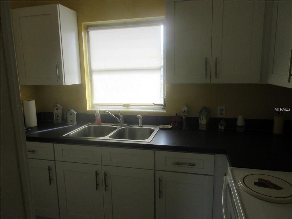 SANFORD, Florida 32773, 3 Bedrooms Bedrooms, 5 Rooms Rooms,2 BathroomsBathrooms,Residential,For sale,O5560533