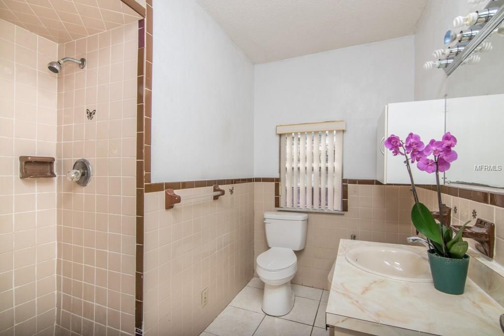 305 N LINCOLN AVENUE, TAMPA, Florida 33609, 4 Bedrooms Bedrooms, 4 Rooms Rooms,4 BathroomsBathrooms,Residential,For sale,LINCOLN,T2927425