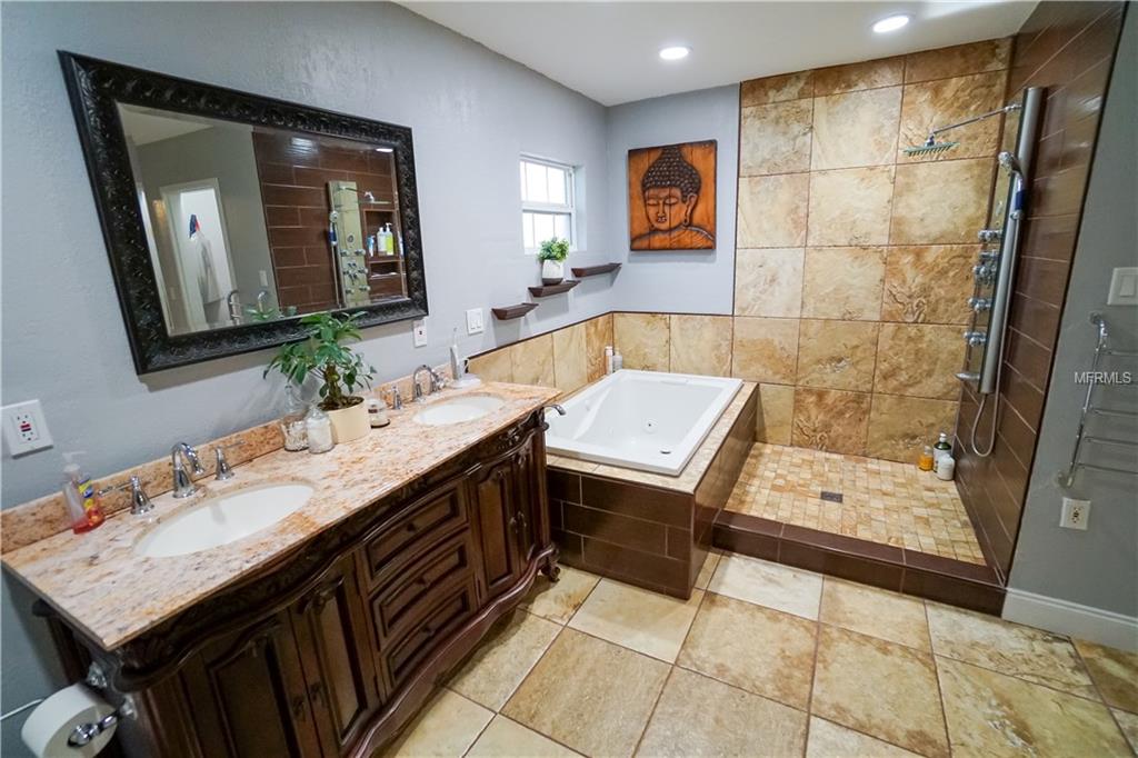 5519 25TH AVENUE N, ST PETERSBURG, Florida 33710, 3 Bedrooms Bedrooms, 7 Rooms Rooms,2 BathroomsBathrooms,Residential,For sale,25TH,U7847281