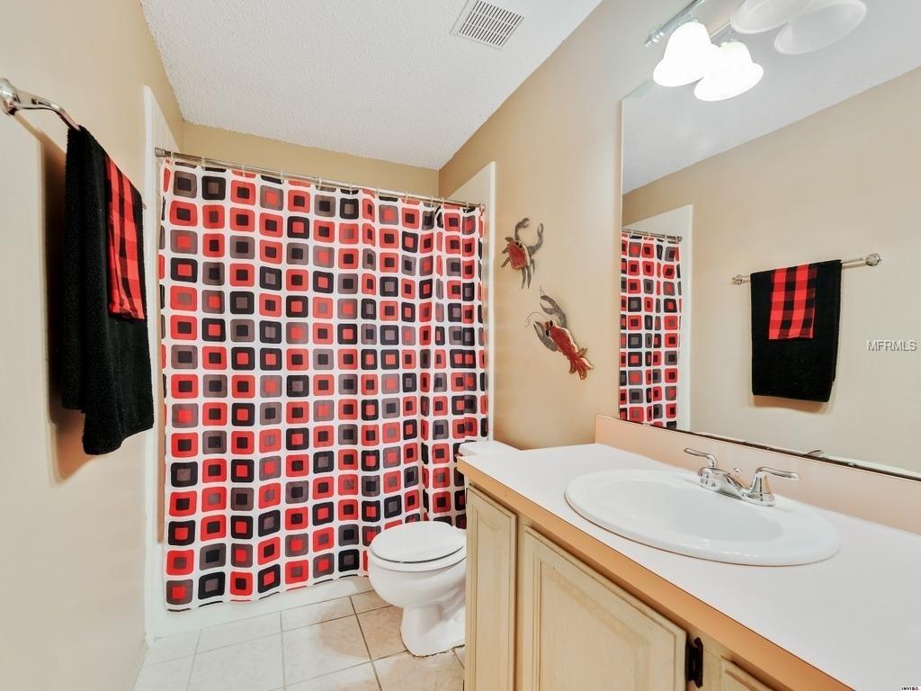 1051 HORNBEAM STREET, OVIEDO, Florida 32765, 3 Bedrooms Bedrooms, 3 Rooms Rooms,2 BathroomsBathrooms,Residential,For sale,HORNBEAM,O5561718