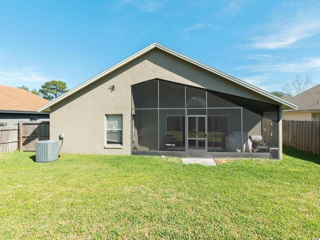 1051 HORNBEAM STREET, OVIEDO, Florida 32765, 3 Bedrooms Bedrooms, 3 Rooms Rooms,2 BathroomsBathrooms,Residential,For sale,HORNBEAM,O5561718