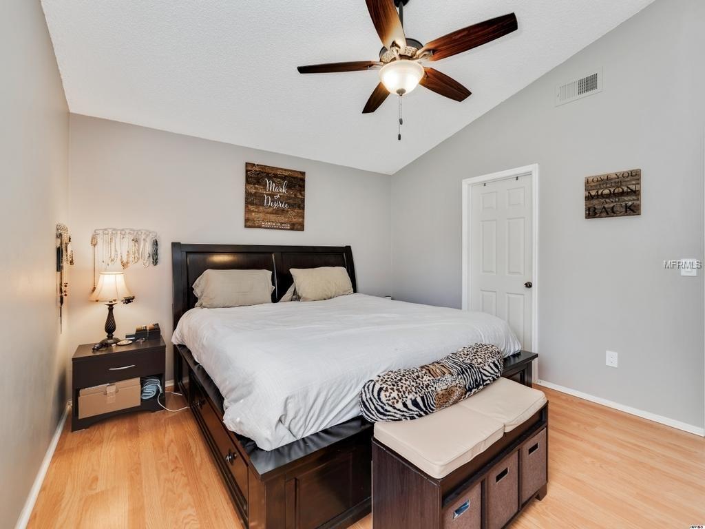 1051 HORNBEAM STREET, OVIEDO, Florida 32765, 3 Bedrooms Bedrooms, 3 Rooms Rooms,2 BathroomsBathrooms,Residential,For sale,HORNBEAM,O5561718