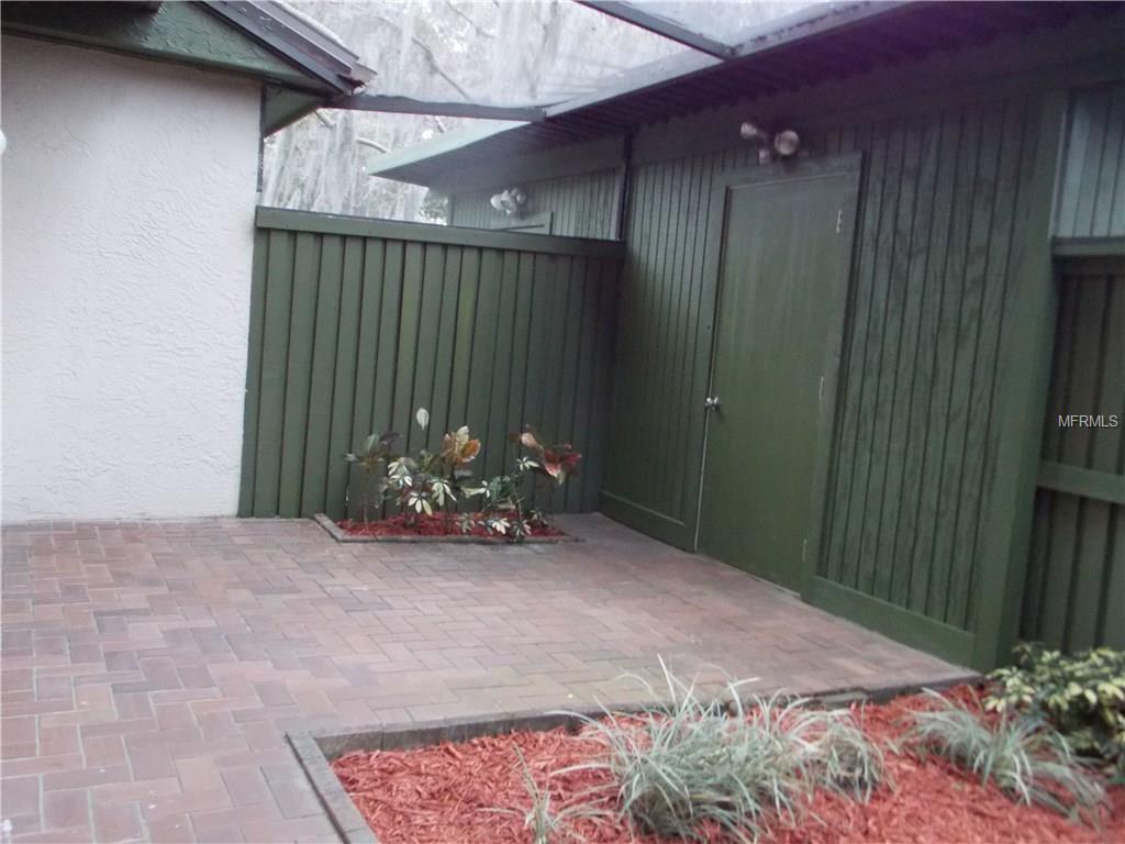 7803 LEMONWOOD COURT, TEMPLE TERRACE, Florida 33637, 3 Bedrooms Bedrooms, 5 Rooms Rooms,2 BathroomsBathrooms,Residential,For sale,LEMONWOOD,T2928441