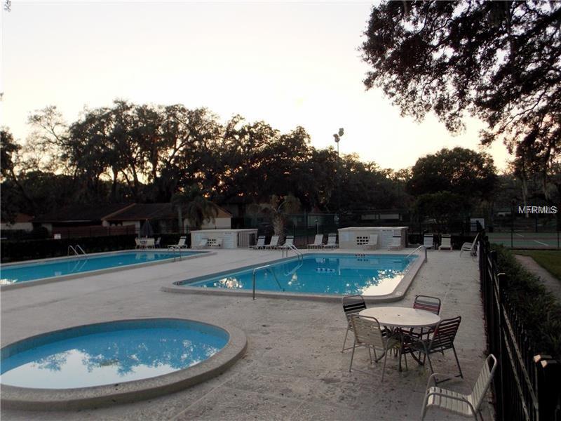 7803 LEMONWOOD COURT, TEMPLE TERRACE, Florida 33637, 3 Bedrooms Bedrooms, 5 Rooms Rooms,2 BathroomsBathrooms,Residential,For sale,LEMONWOOD,T2928441