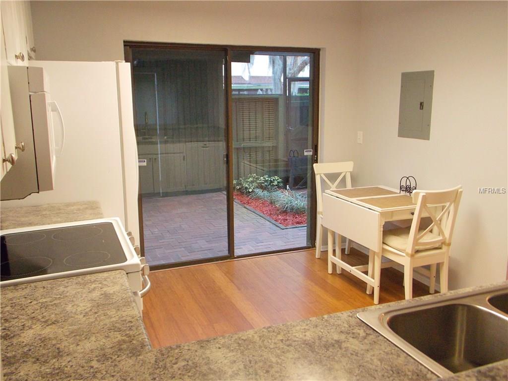 7803 LEMONWOOD COURT, TEMPLE TERRACE, Florida 33637, 3 Bedrooms Bedrooms, 5 Rooms Rooms,2 BathroomsBathrooms,Residential,For sale,LEMONWOOD,T2928441