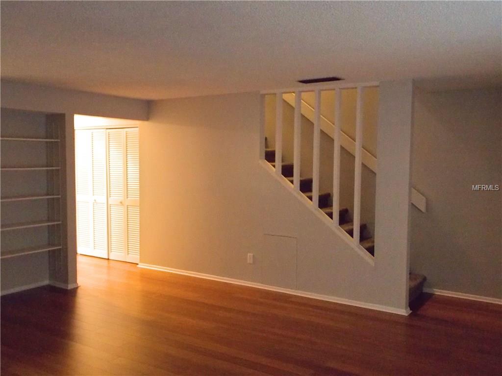 7803 LEMONWOOD COURT, TEMPLE TERRACE, Florida 33637, 3 Bedrooms Bedrooms, 5 Rooms Rooms,2 BathroomsBathrooms,Residential,For sale,LEMONWOOD,T2928441