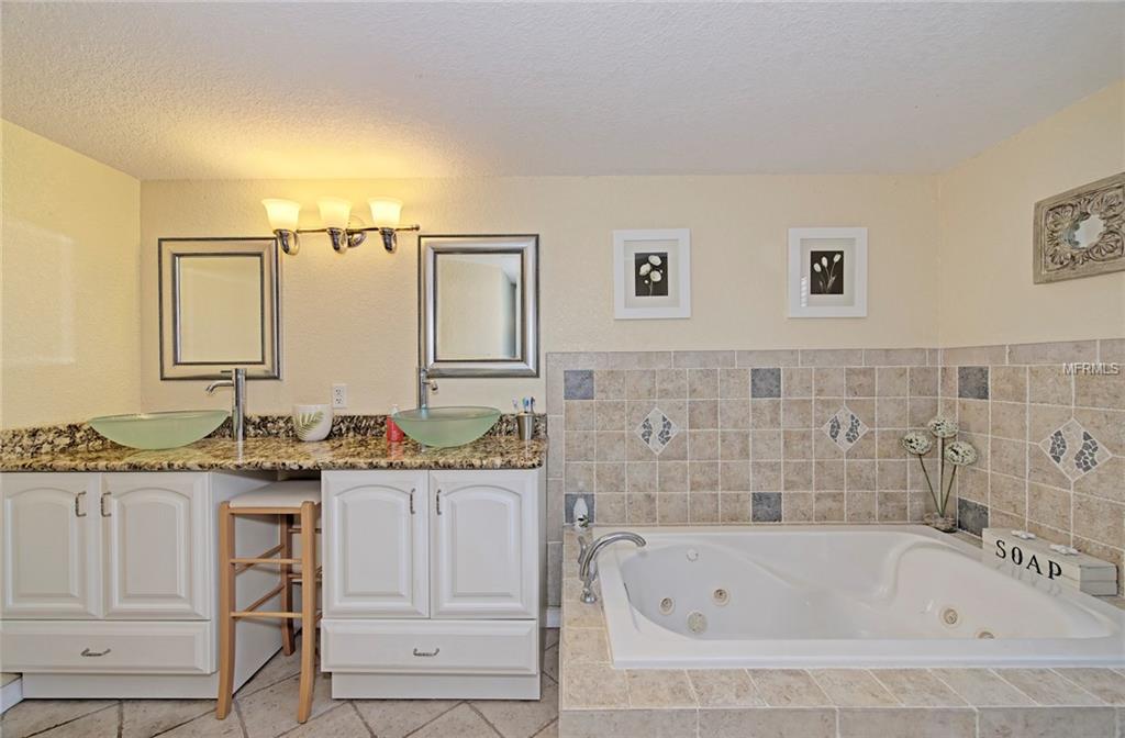 873 FOREST HILL LANE NW, PORT CHARLOTTE, Florida 33948, 3 Bedrooms Bedrooms, 10 Rooms Rooms,2 BathroomsBathrooms,Residential,For sale,FOREST HILL,C7249141