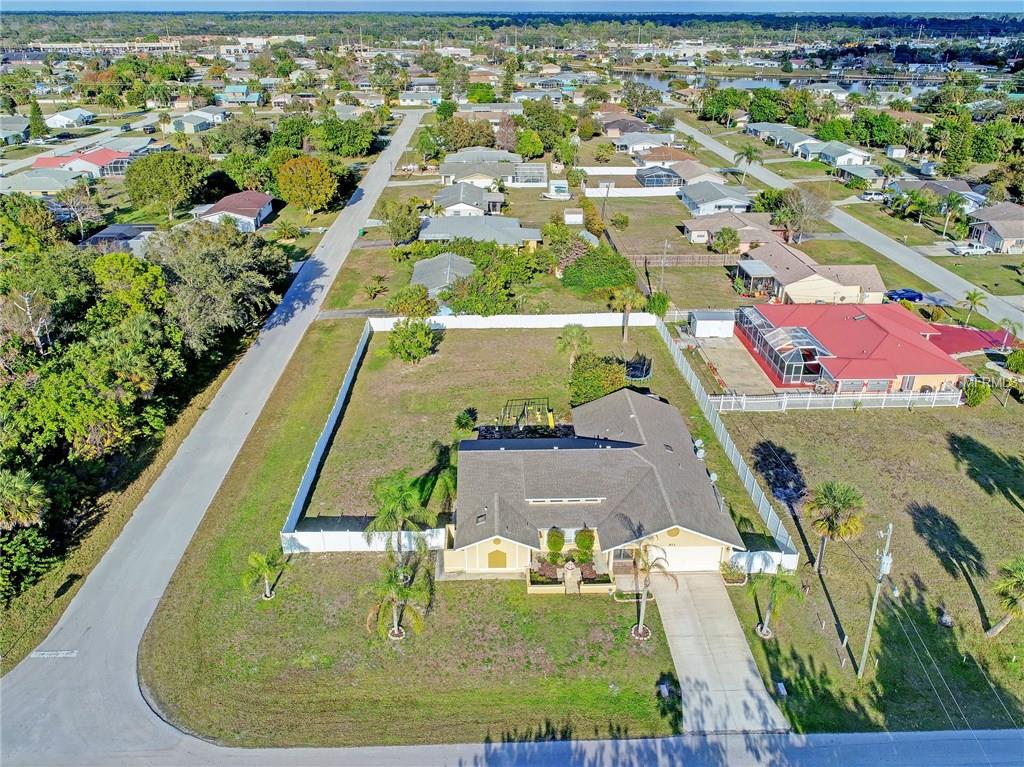 873 FOREST HILL LANE NW, PORT CHARLOTTE, Florida 33948, 3 Bedrooms Bedrooms, 10 Rooms Rooms,2 BathroomsBathrooms,Residential,For sale,FOREST HILL,C7249141