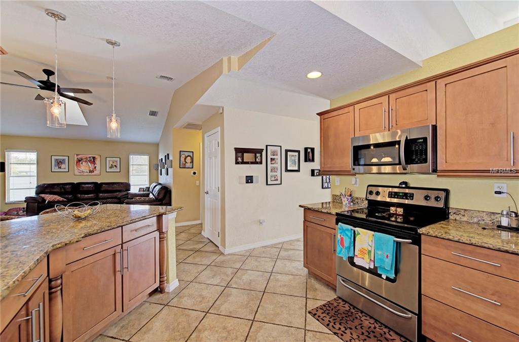 873 FOREST HILL LANE NW, PORT CHARLOTTE, Florida 33948, 3 Bedrooms Bedrooms, 10 Rooms Rooms,2 BathroomsBathrooms,Residential,For sale,FOREST HILL,C7249141