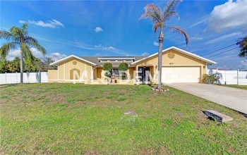 873 FOREST HILL LANE NW, PORT CHARLOTTE, Florida 33948, 3 Bedrooms Bedrooms, 10 Rooms Rooms,2 BathroomsBathrooms,Residential,For sale,FOREST HILL,C7249141