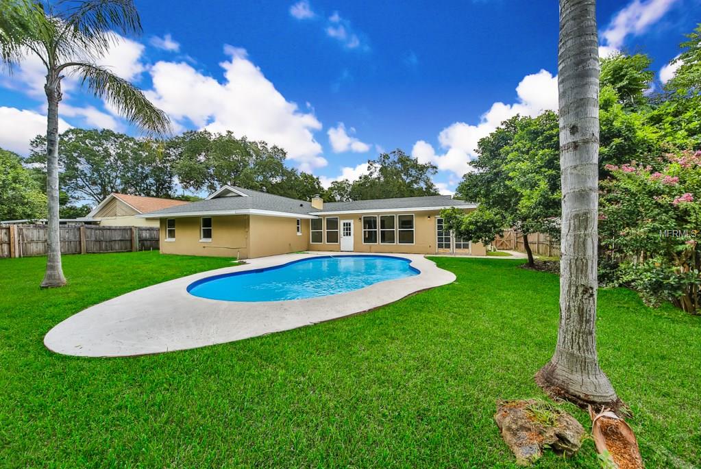 1511 KENLYN DRIVE, LONGWOOD, Florida 32779, 3 Bedrooms Bedrooms, 3 Rooms Rooms,2 BathroomsBathrooms,Residential,For sale,KENLYN,V4720136