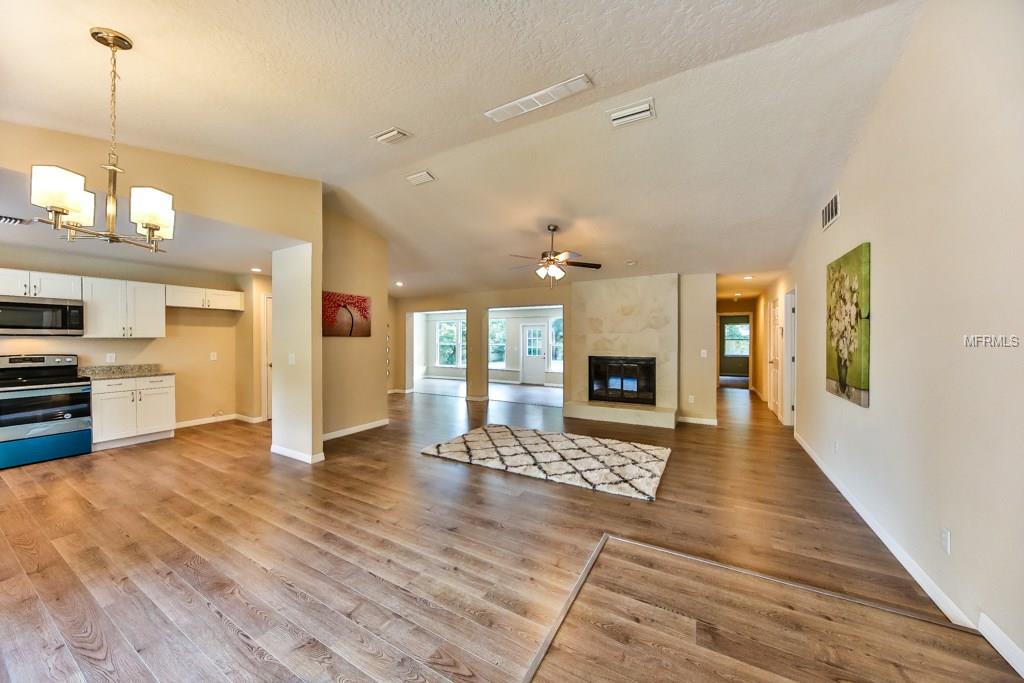 1511 KENLYN DRIVE, LONGWOOD, Florida 32779, 3 Bedrooms Bedrooms, 3 Rooms Rooms,2 BathroomsBathrooms,Residential,For sale,KENLYN,V4720136