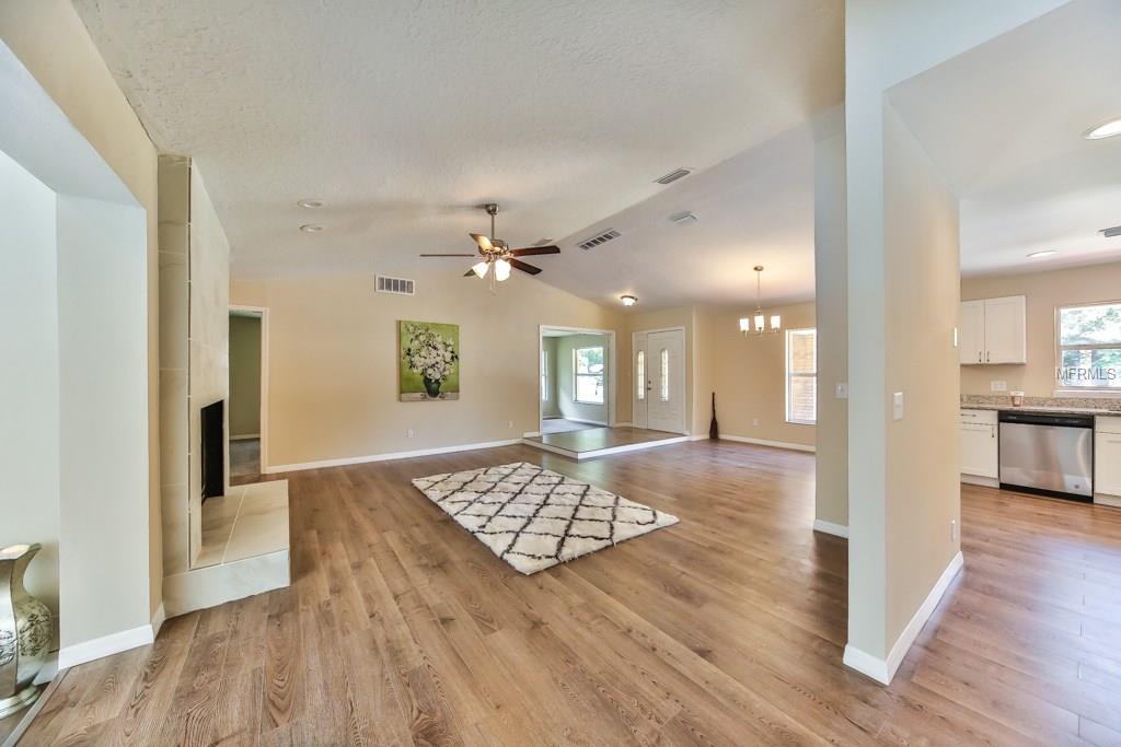 1511 KENLYN DRIVE, LONGWOOD, Florida 32779, 3 Bedrooms Bedrooms, 3 Rooms Rooms,2 BathroomsBathrooms,Residential,For sale,KENLYN,V4720136