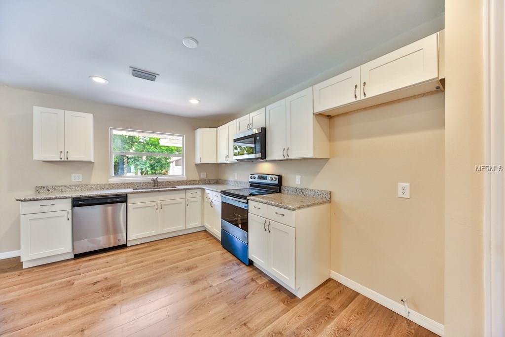 1511 KENLYN DRIVE, LONGWOOD, Florida 32779, 3 Bedrooms Bedrooms, 3 Rooms Rooms,2 BathroomsBathrooms,Residential,For sale,KENLYN,V4720136