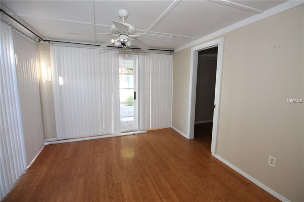 3180 LOCKWOOD LAKE CIRCLE, SARASOTA, Florida 34234, 3 Bedrooms Bedrooms, 7 Rooms Rooms,2 BathroomsBathrooms,Residential,For sale,LOCKWOOD LAKE,A4198816