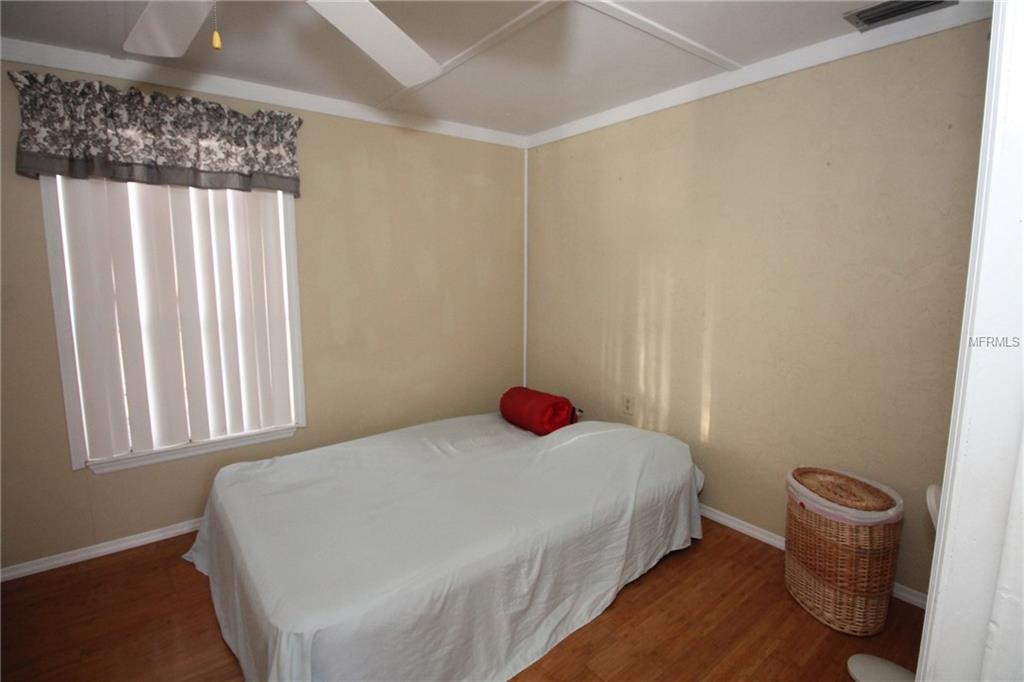 3180 LOCKWOOD LAKE CIRCLE, SARASOTA, Florida 34234, 3 Bedrooms Bedrooms, 7 Rooms Rooms,2 BathroomsBathrooms,Residential,For sale,LOCKWOOD LAKE,A4198816