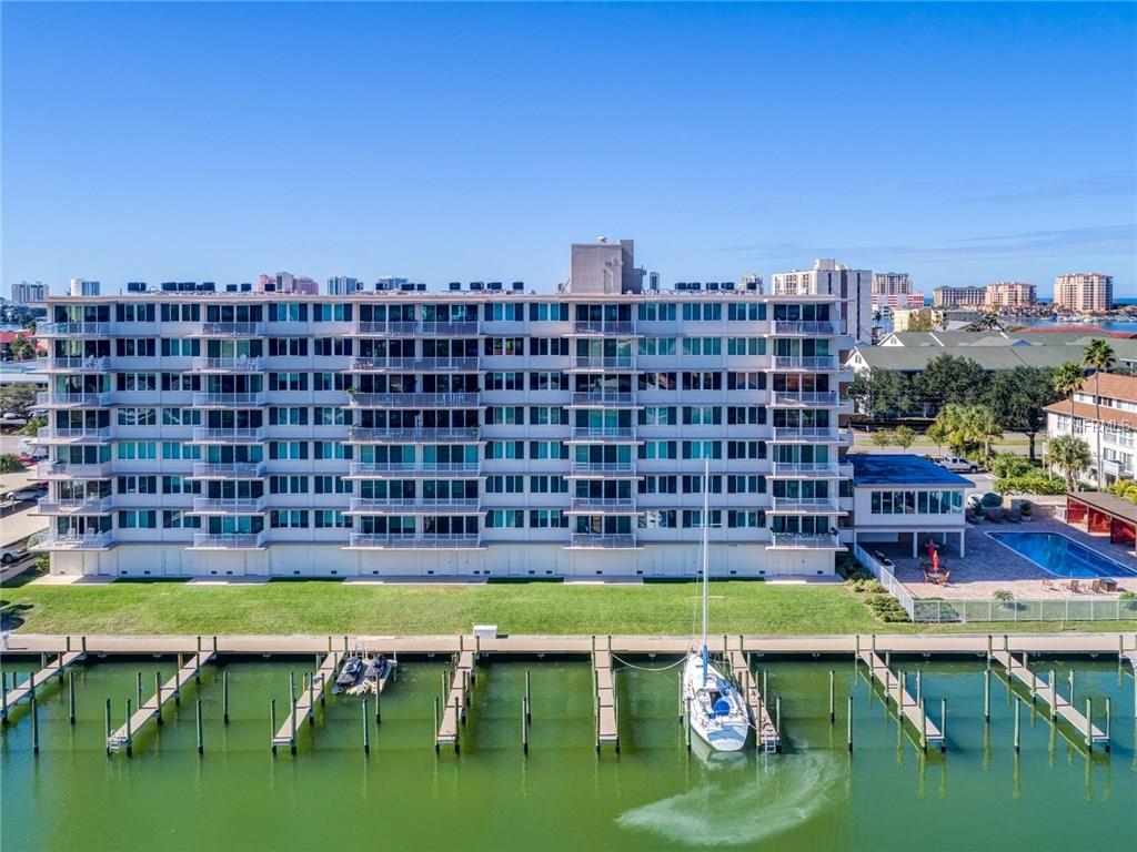 223 ISLAND WAY, CLEARWATER BEACH, Florida 33767, 3 Bedrooms Bedrooms, 3 Rooms Rooms,3 BathroomsBathrooms,Residential,For sale,ISLAND,U7840414