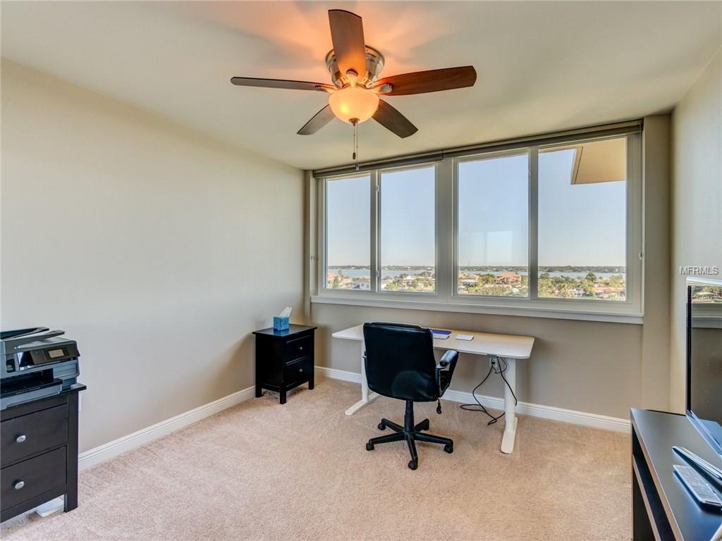 223 ISLAND WAY, CLEARWATER BEACH, Florida 33767, 3 Bedrooms Bedrooms, 3 Rooms Rooms,3 BathroomsBathrooms,Residential,For sale,ISLAND,U7840414